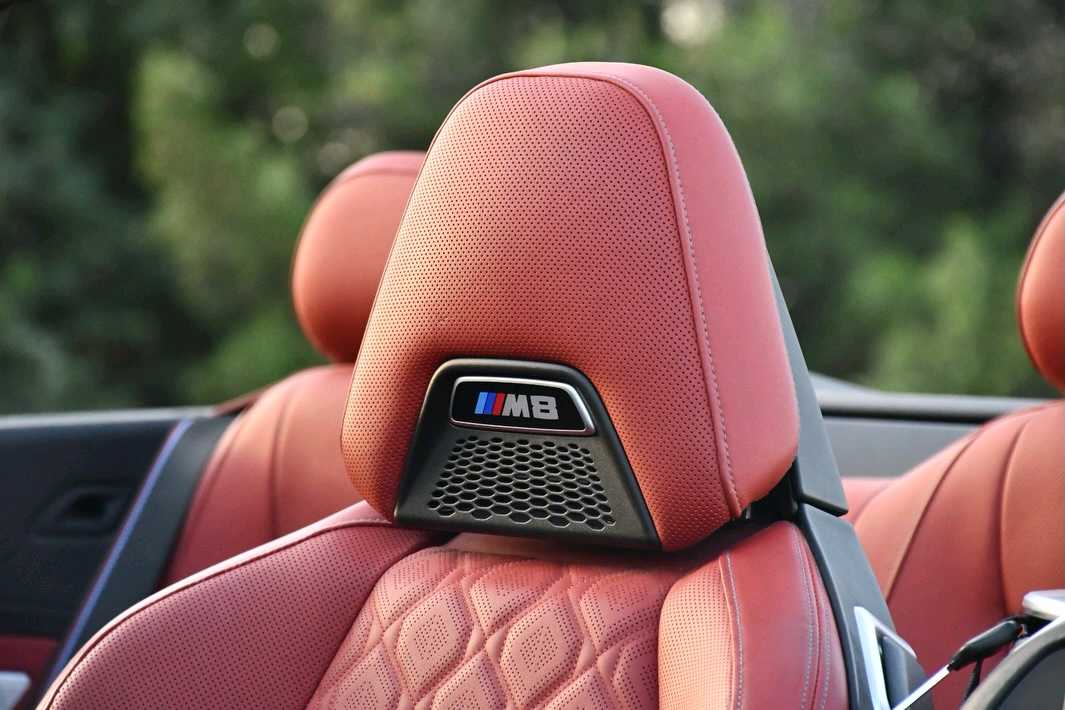 Car Image 2023 BMW M8 