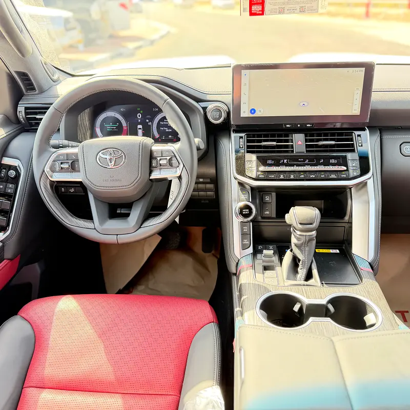 Car Image 2025 TOYOTA LAND CRUISER VX.R