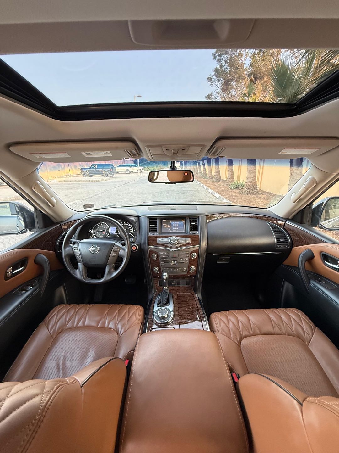 Car Image 2016 NISSAN PATROL Titanium