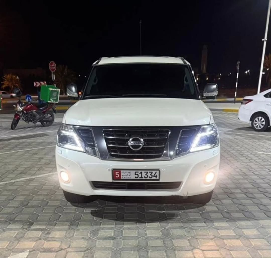 Car Image 2015 NISSAN PATROL Platinum