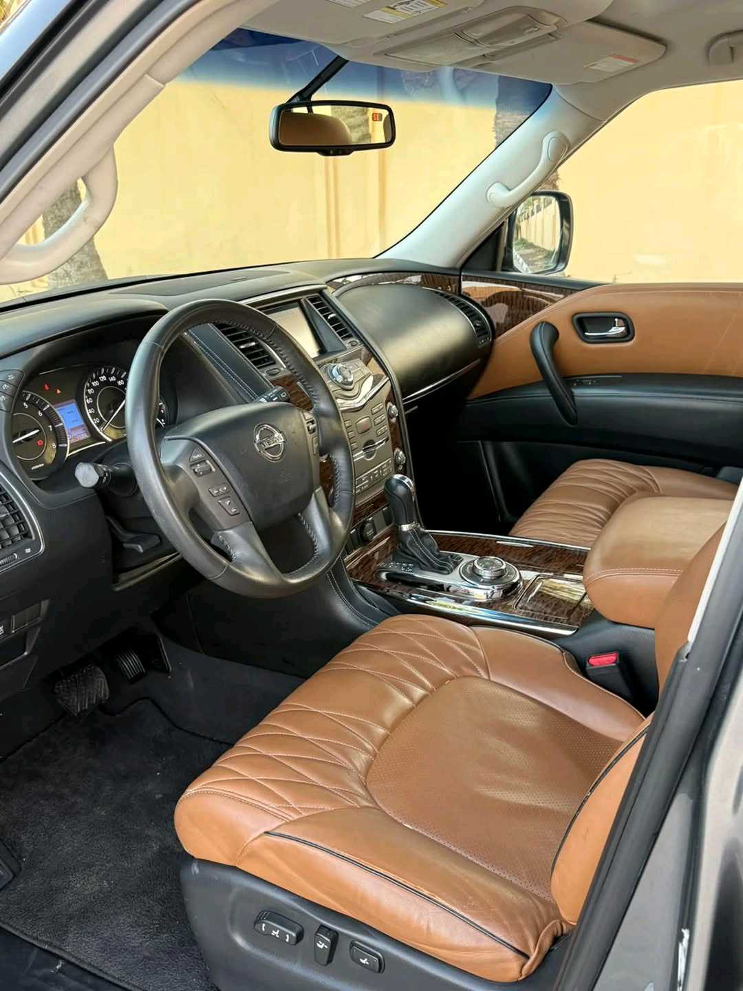 Car Image 2016 NISSAN PATROL SE