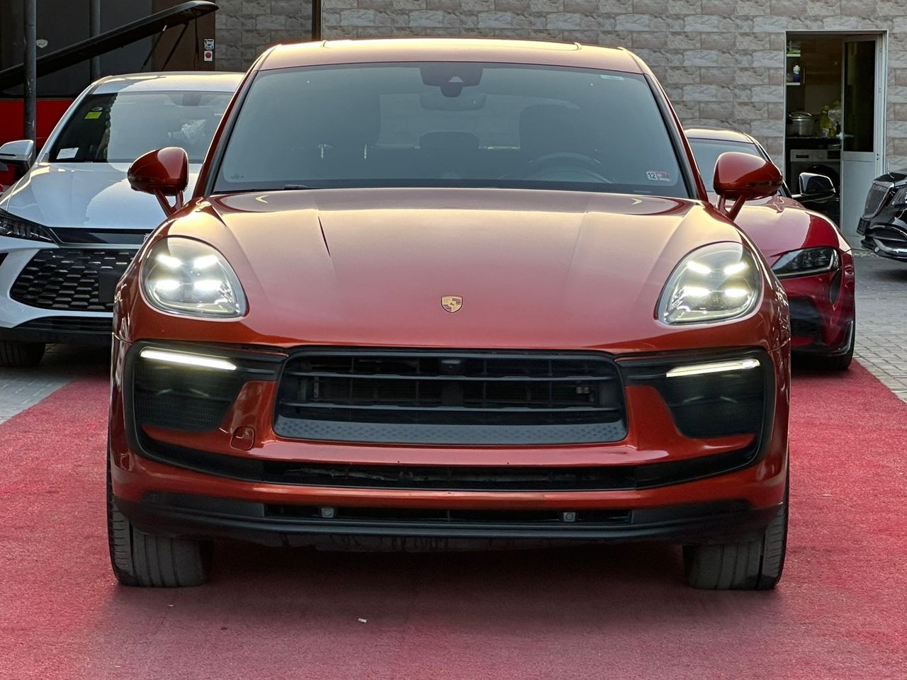 بورش ماكان 2022