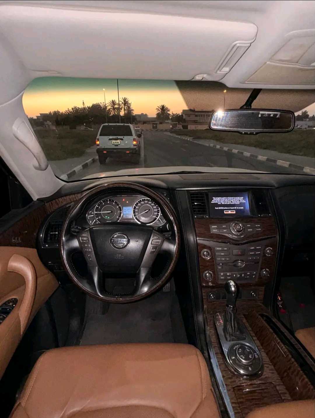 Car Image 2016 NISSAN PATROL Platinum