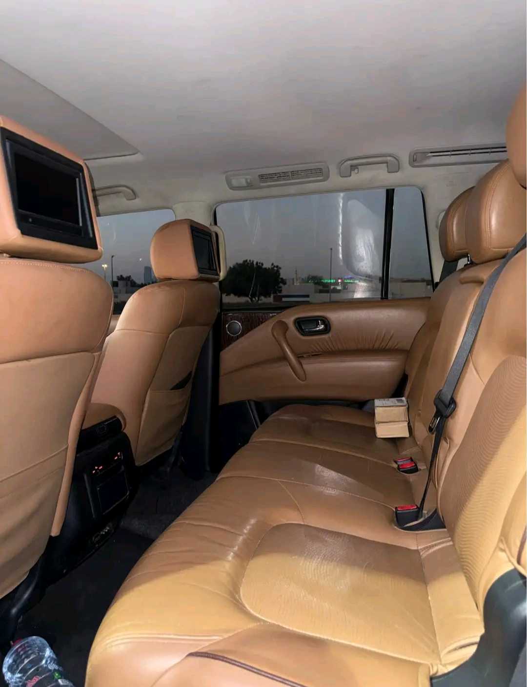 Car Image 2016 NISSAN PATROL Platinum