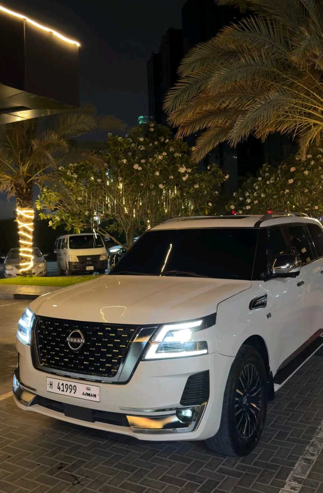 Car Image 2024 NISSAN PATROL LE