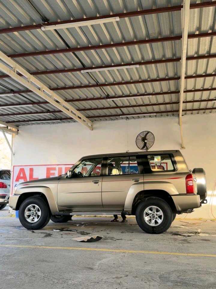 Car Image 2021 NISSAN SAFARI 