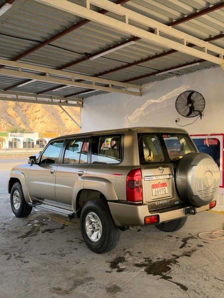 Car Image 2021 NISSAN SAFARI 