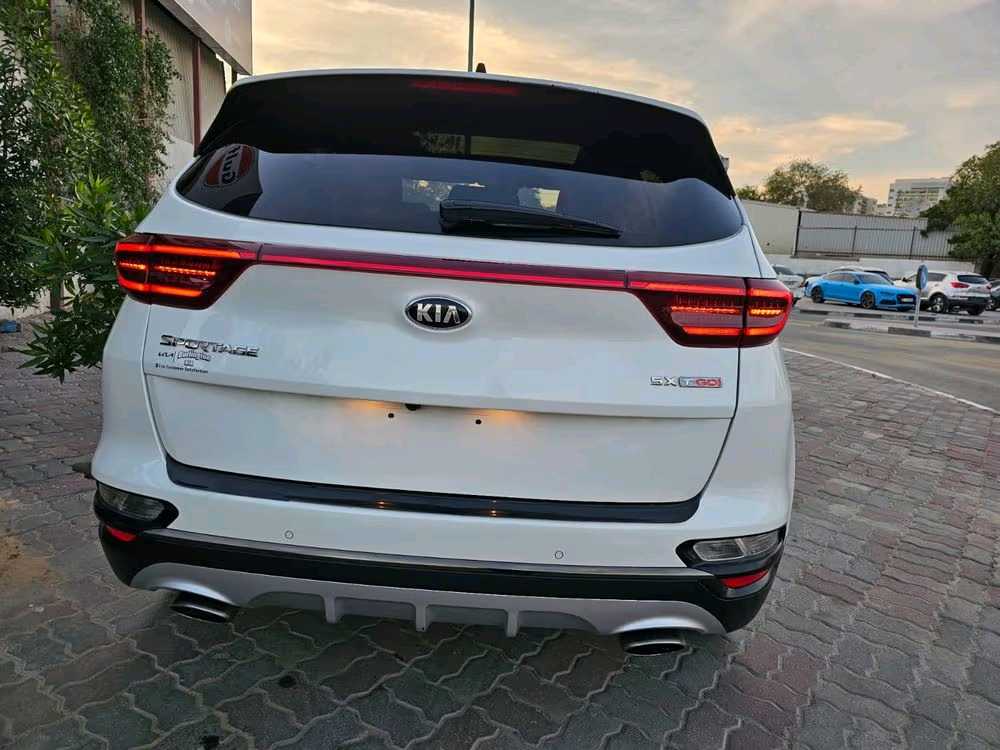 Car Image 2020 KIA SPORTAGE 