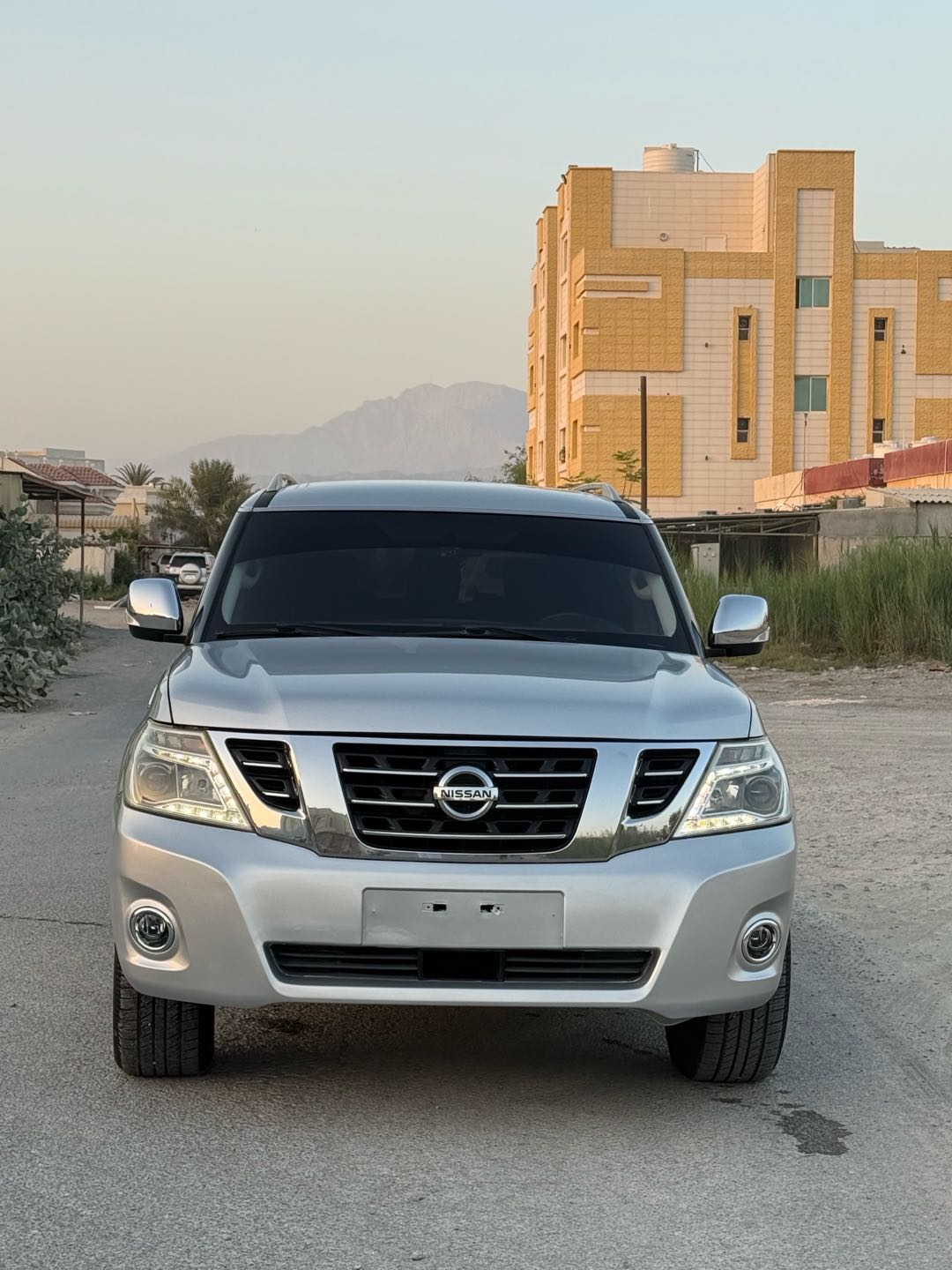 Car Image 2016 NISSAN PATROL SE