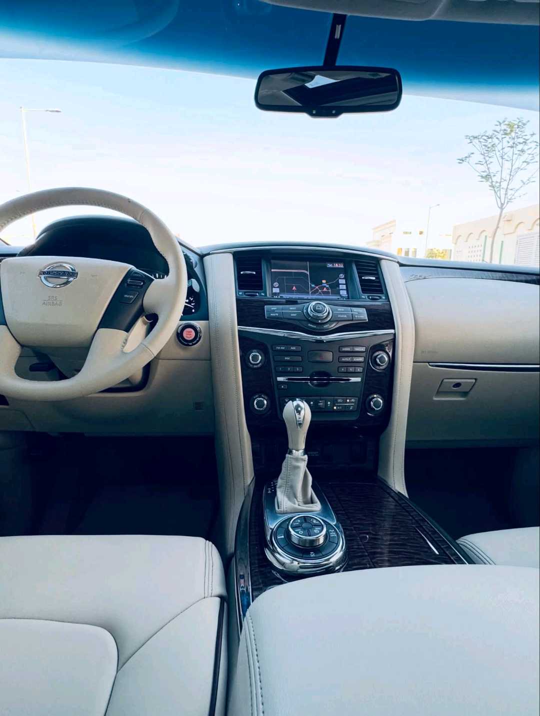 Car Image 2017 NISSAN PATROL 
