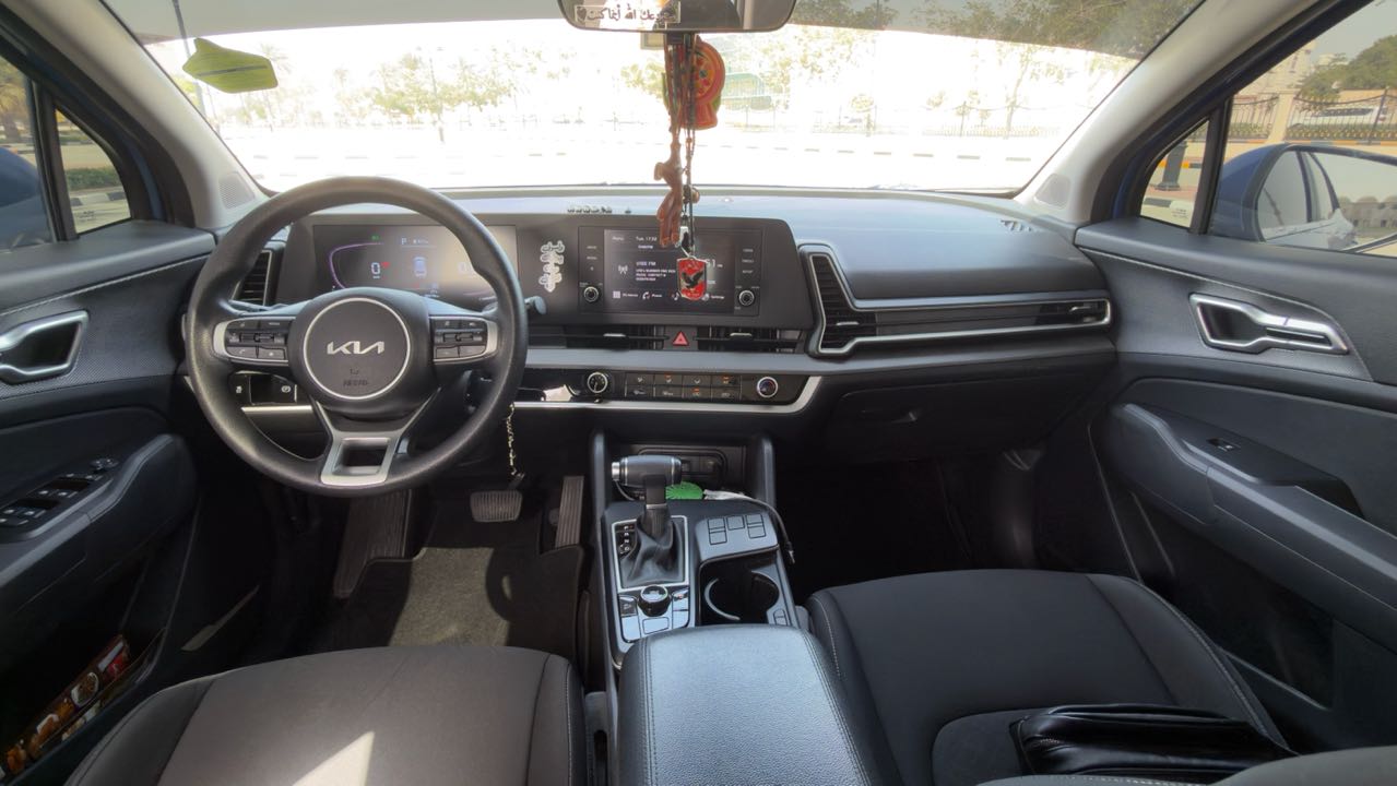 Car Image 2023 KIA SPORTAGE 