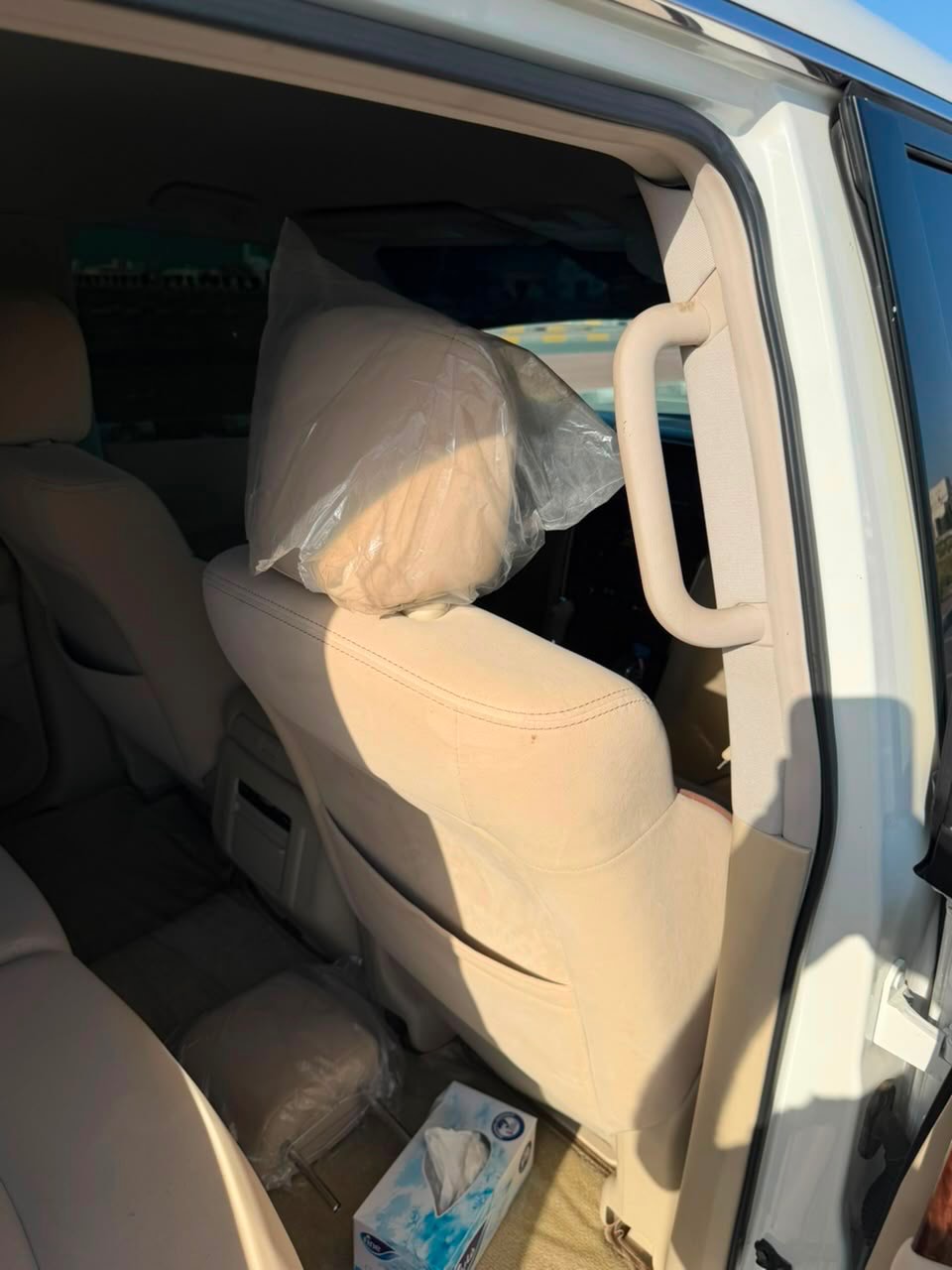 Car Image 2016 NISSAN PATROL XE