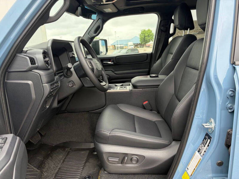 Car Image 2026 TOYOTA LAND CRUISER 
