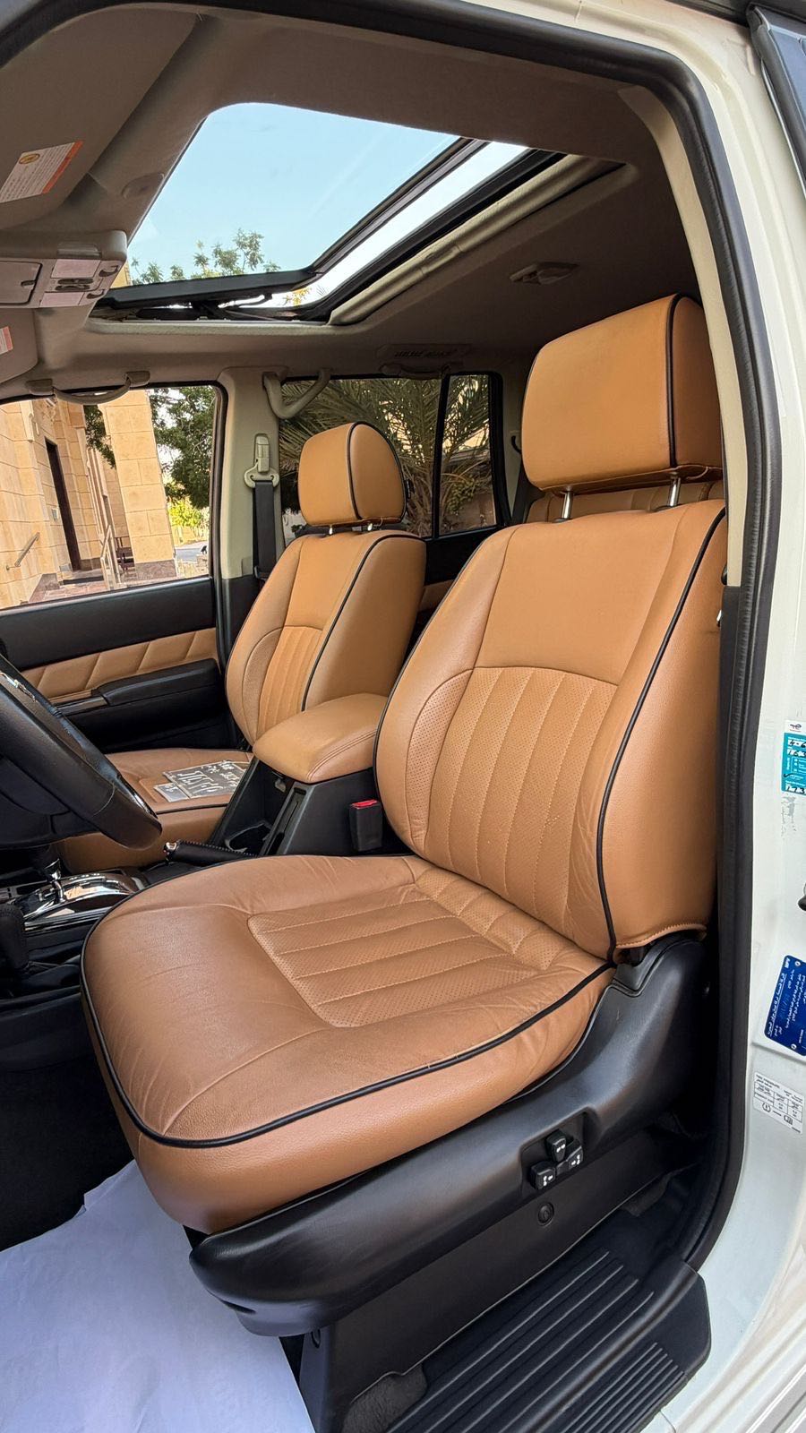 Car Image 2019 NISSAN SAFARI 