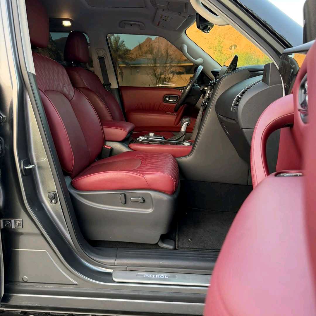 Car Image 2024 NISSAN PATROL Platinum