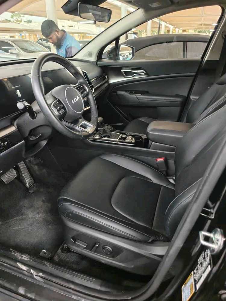 Car Image 2025 KIA SPORTAGE 