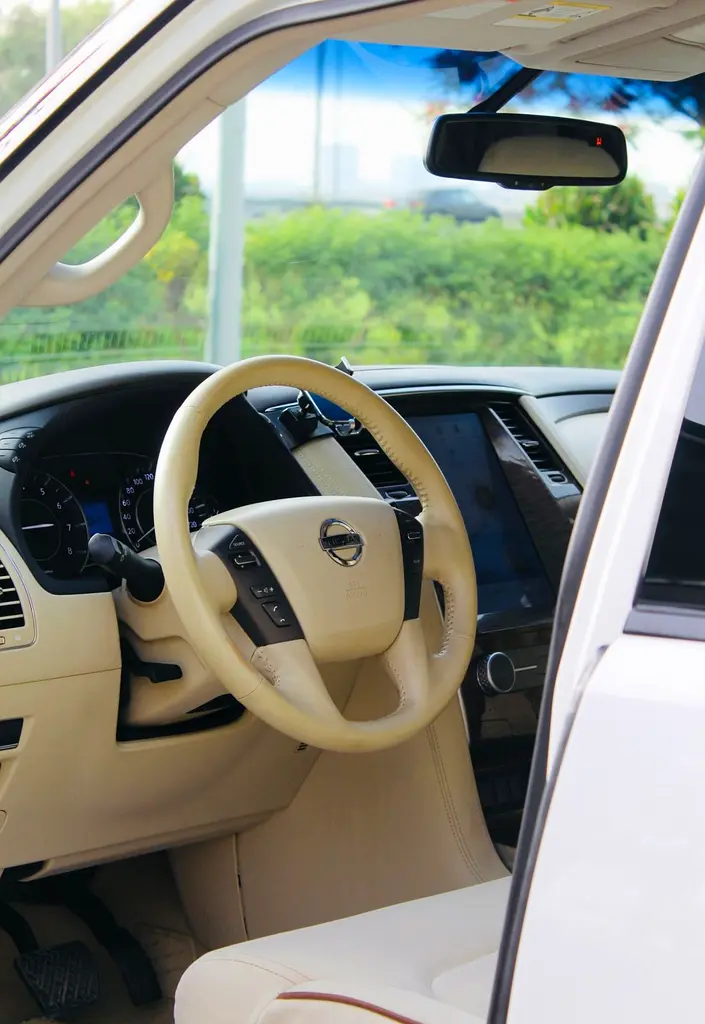 Car Image 2016 NISSAN PATROL SE