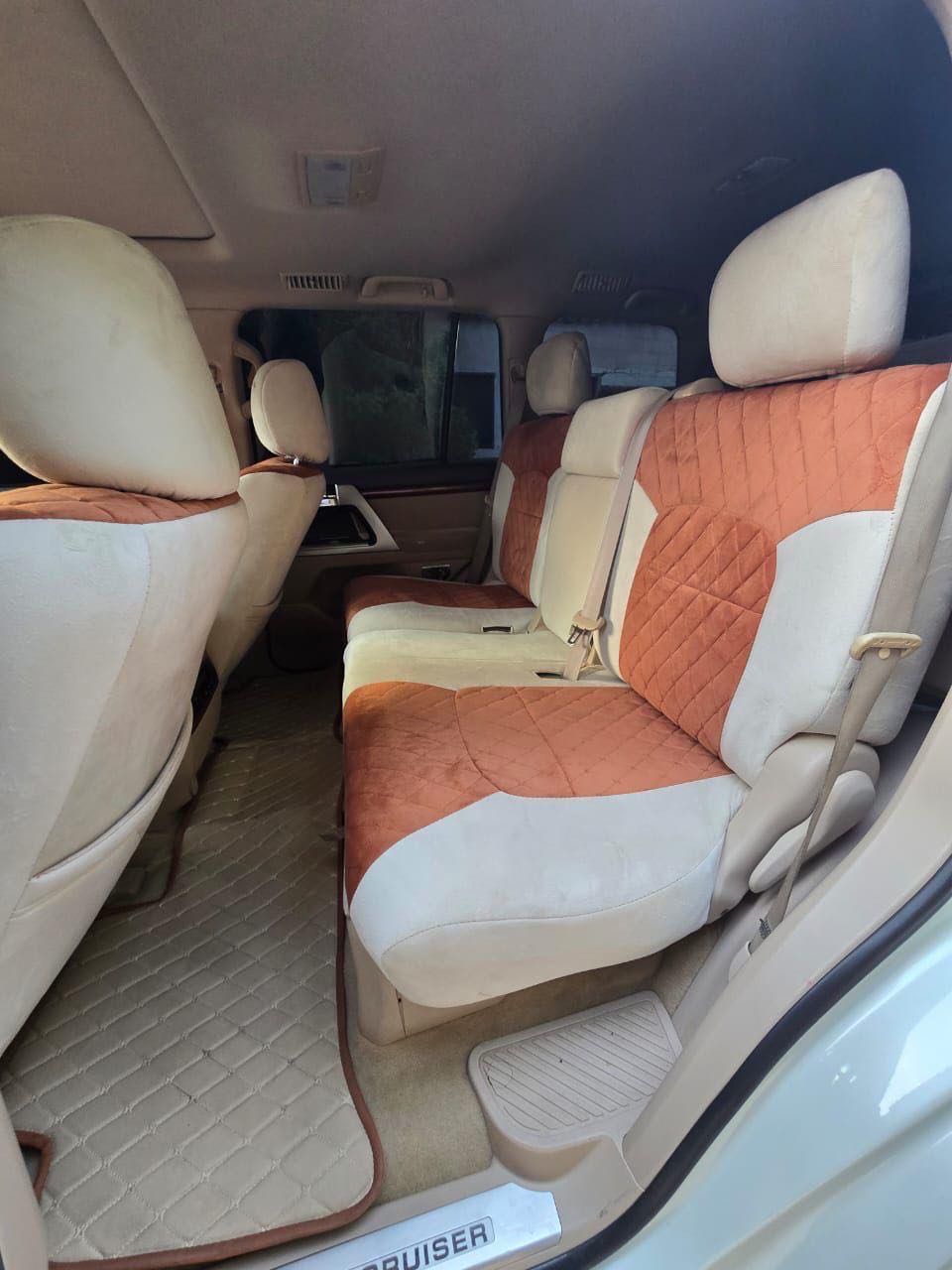 Car Image 2014 TOYOTA LAND CRUISER VX.R