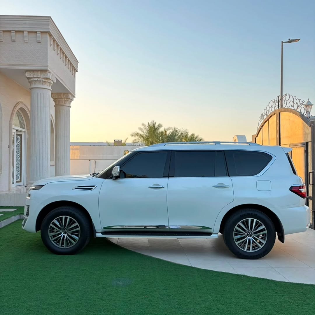 Car Image 2021 NISSAN PATROL Platinum