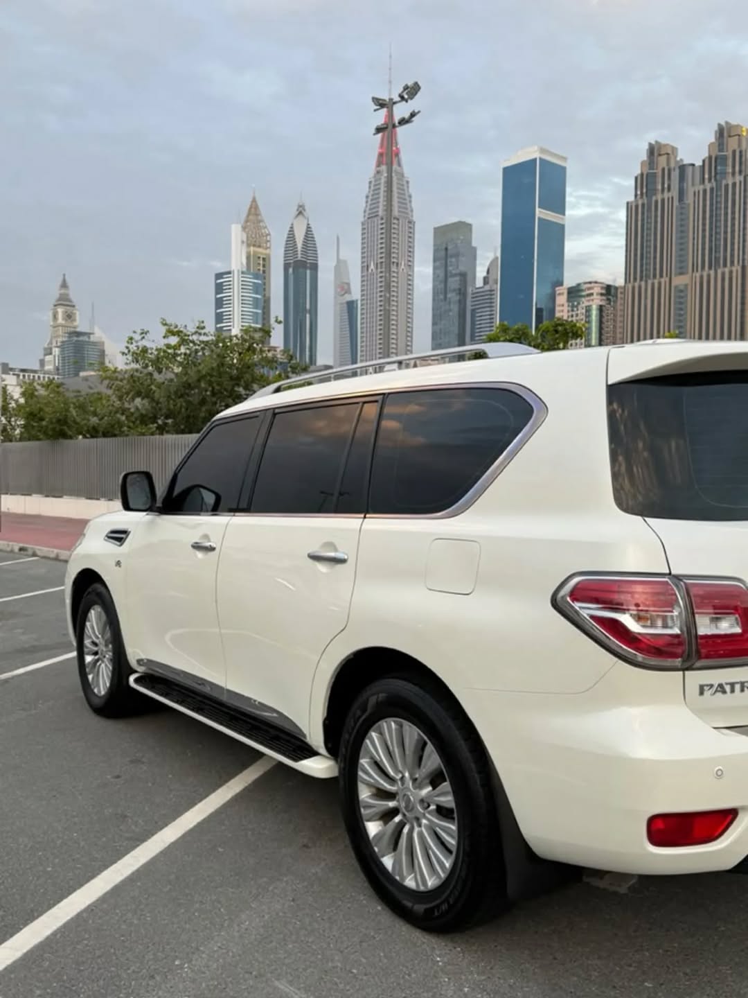 Car Image 2016 NISSAN PATROL Titanium