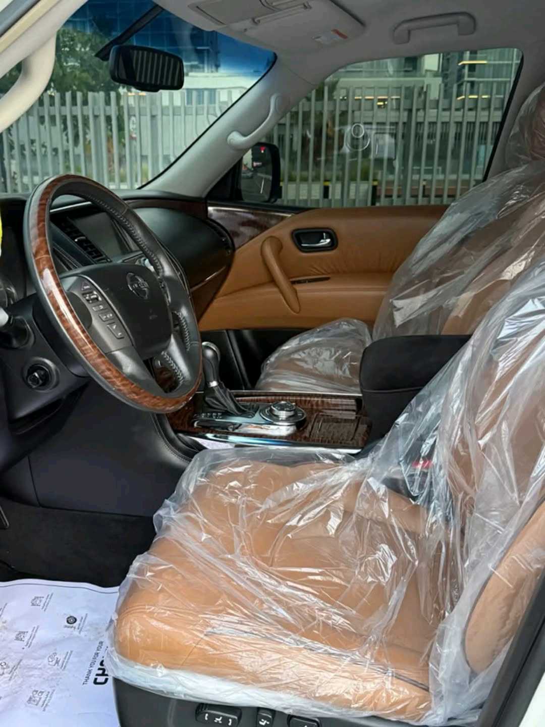 Car Image 2016 NISSAN PATROL Titanium