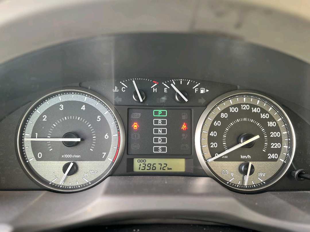 Car Image 2016 TOYOTA LAND CRUISER GX.R