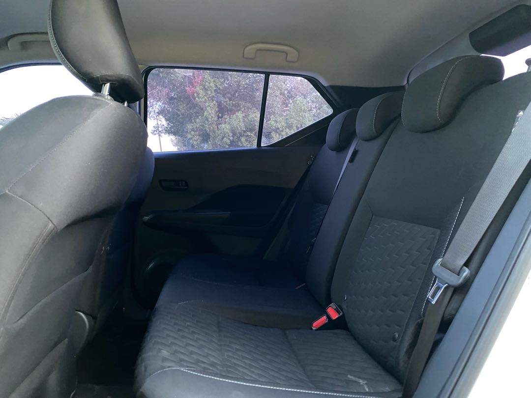 Car Image 2023 NISSAN KICKS 