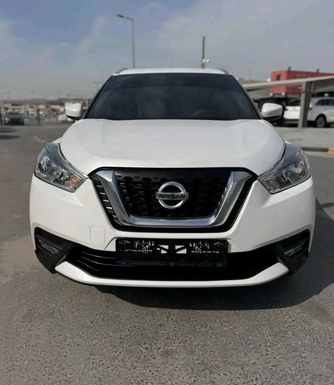 Car Image 2019 NISSAN KICKS 