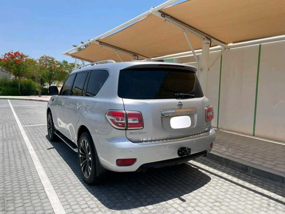 Car Image 2015 NISSAN PATROL Platinum