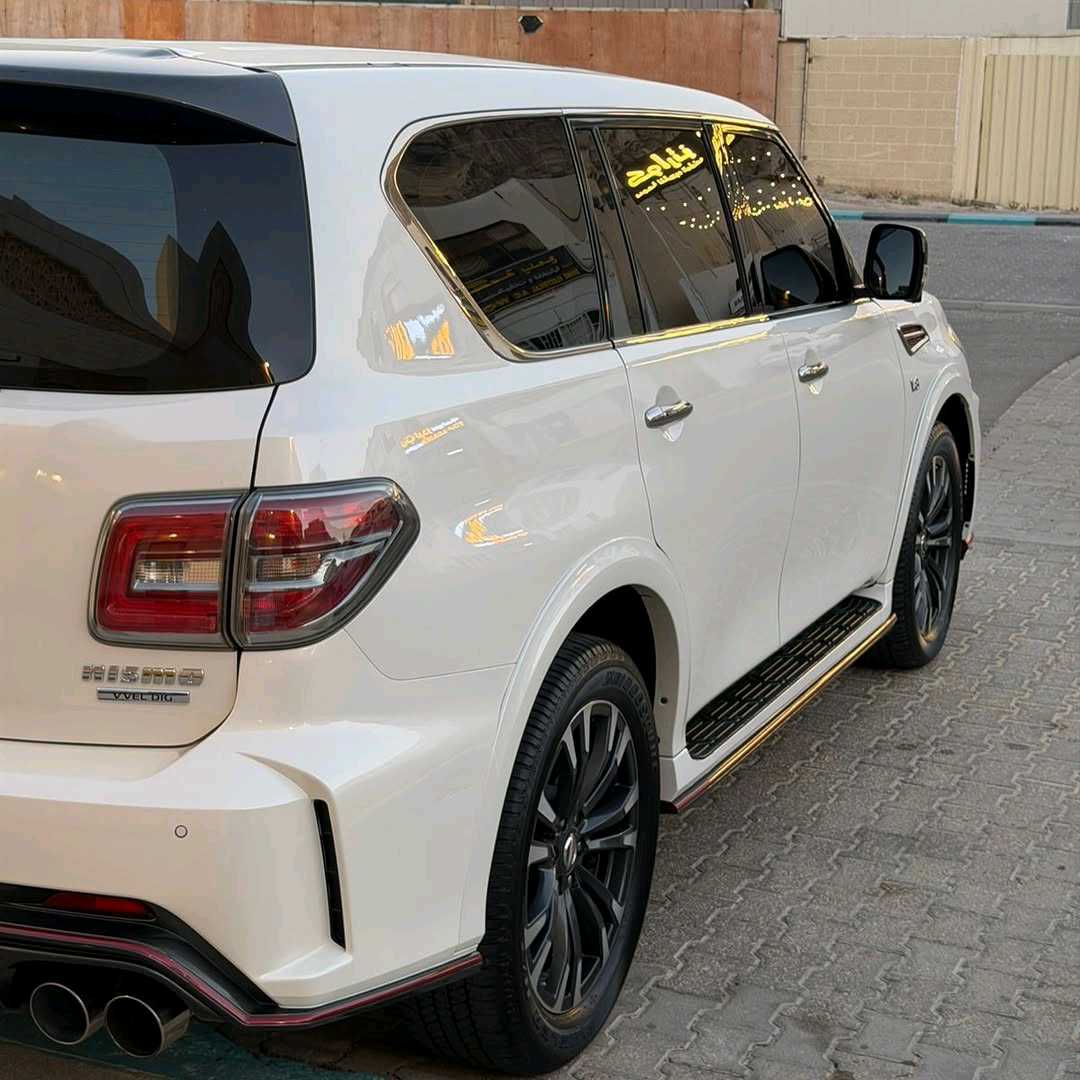 Car Image 2017 NISSAN PATROL Nismo