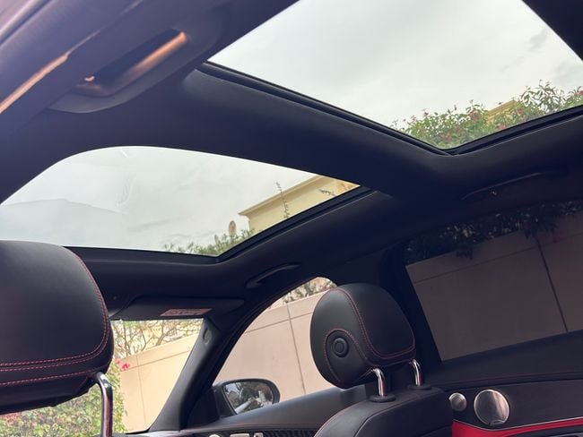 Car Image 2016 MERCEDES C Class 63