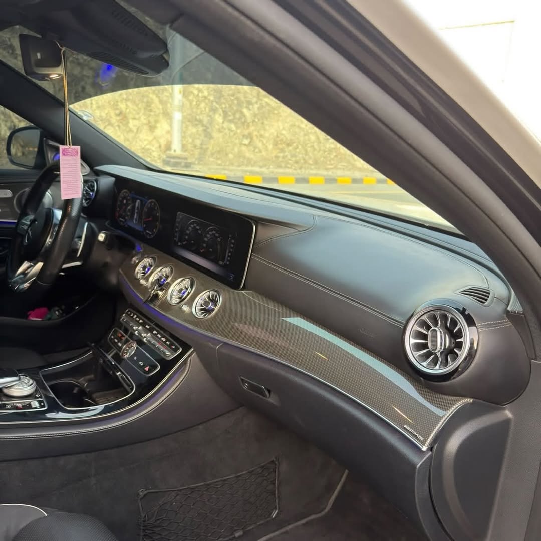 Car Image 2019 MERCEDES E Class E 63