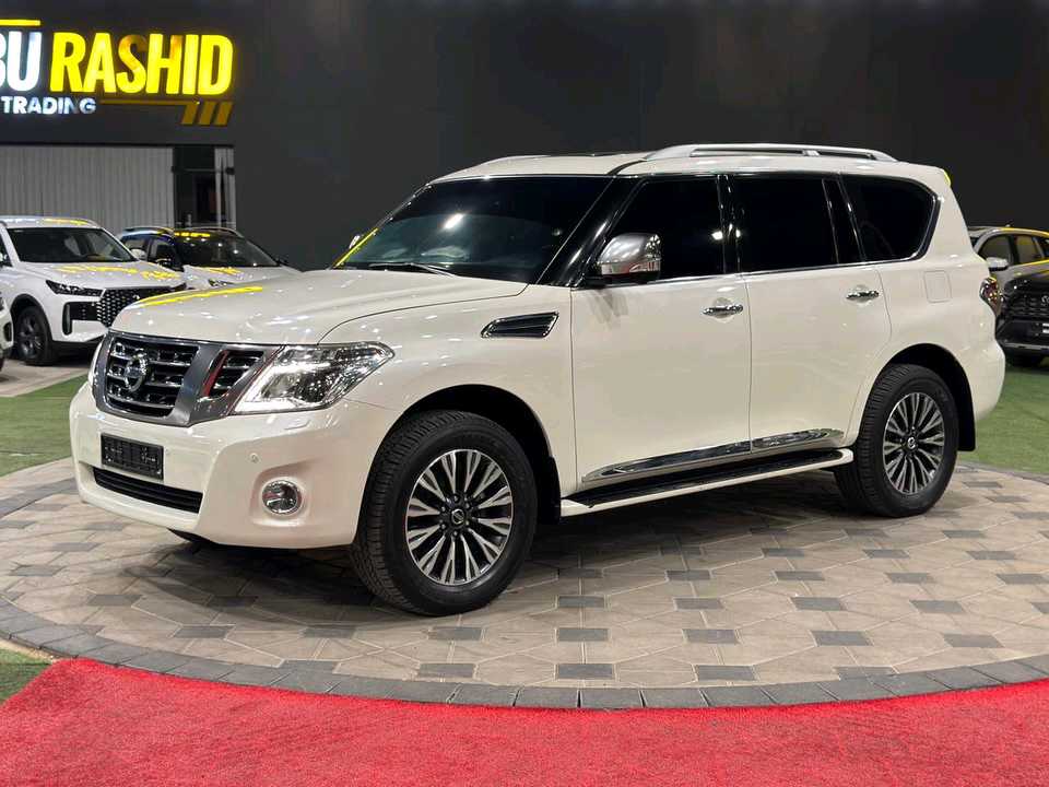 Car Image 2017 NISSAN PATROL Platinum