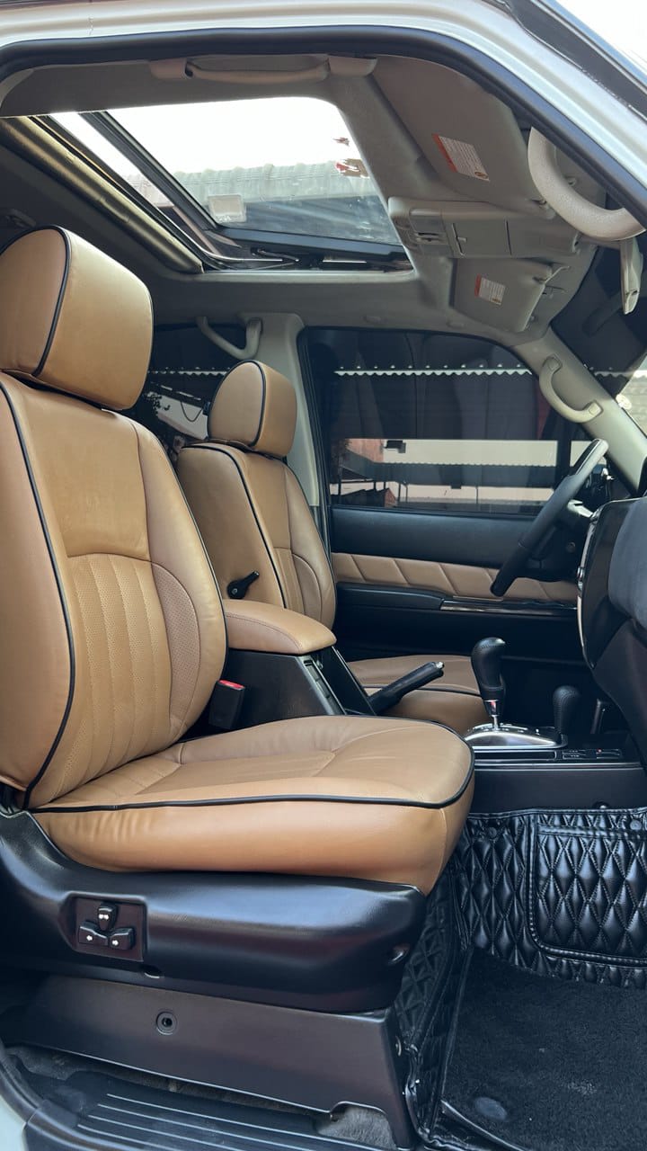 Car Image 2019 NISSAN SAFARI 