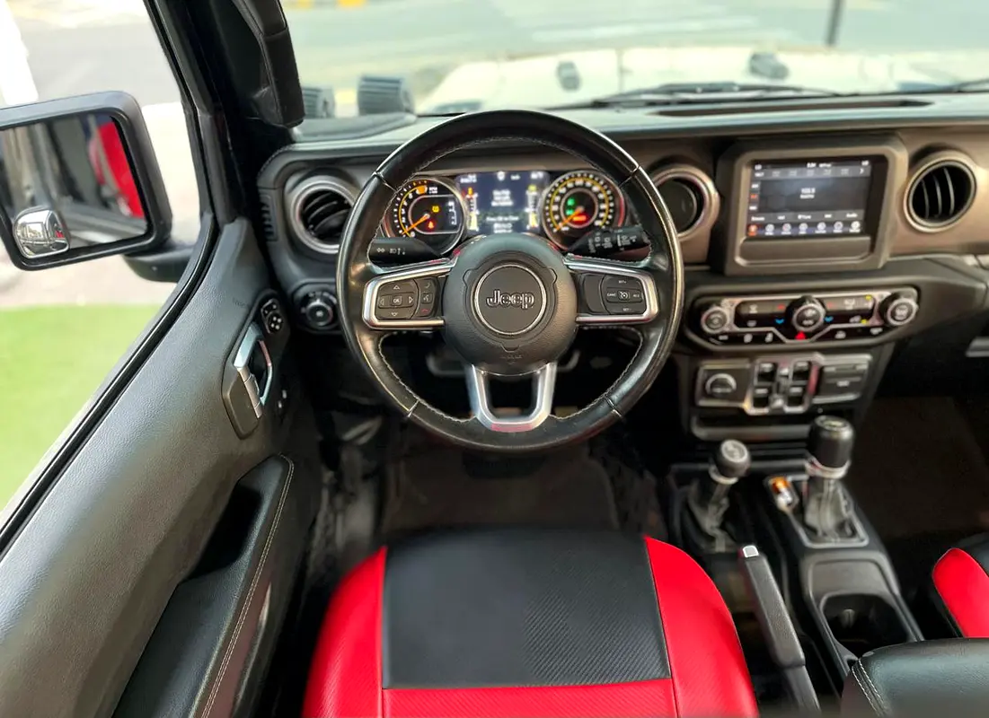 Car Image 2021 JEEP WRANGLER SAHARA