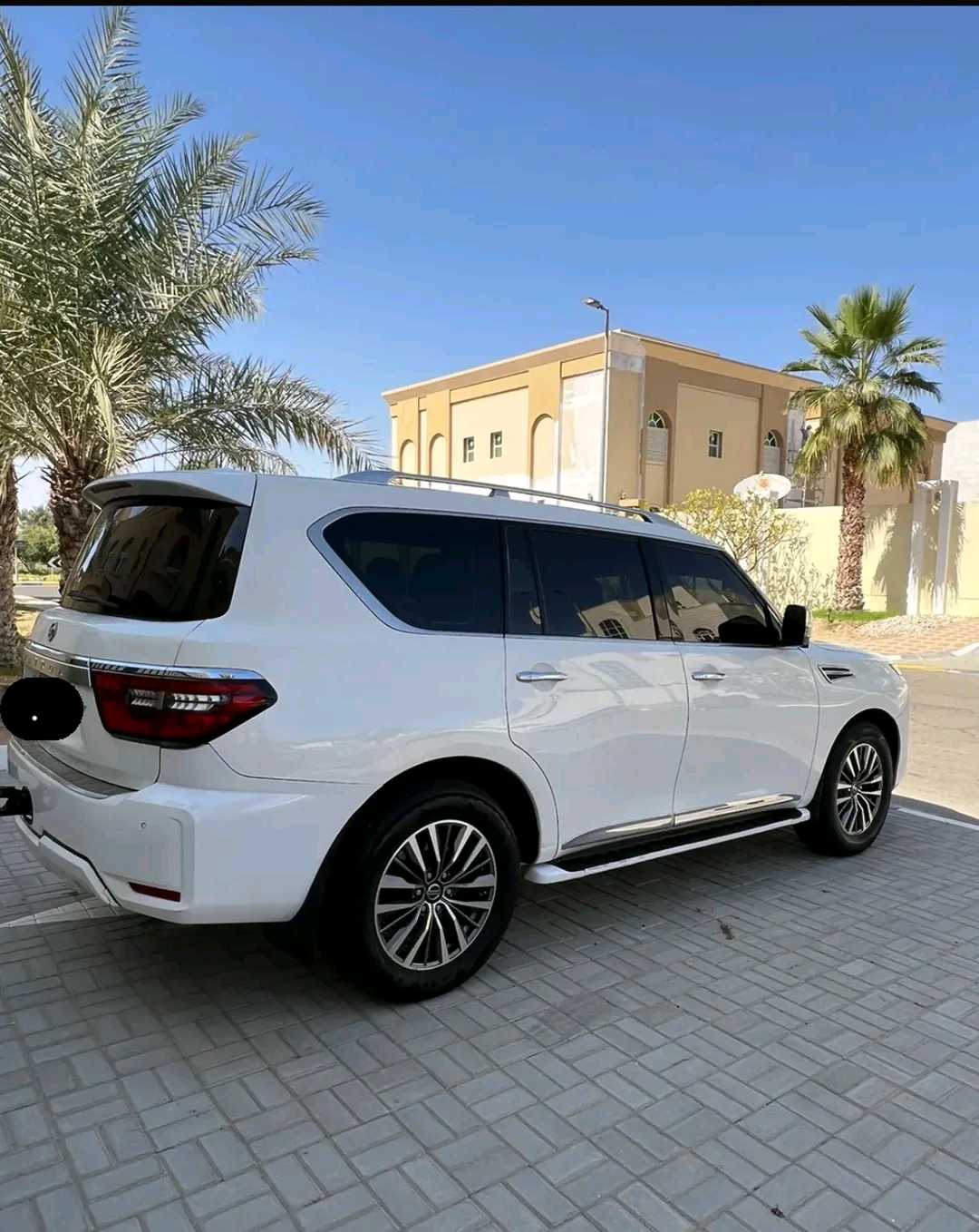 Car Image 2016 NISSAN PATROL SE