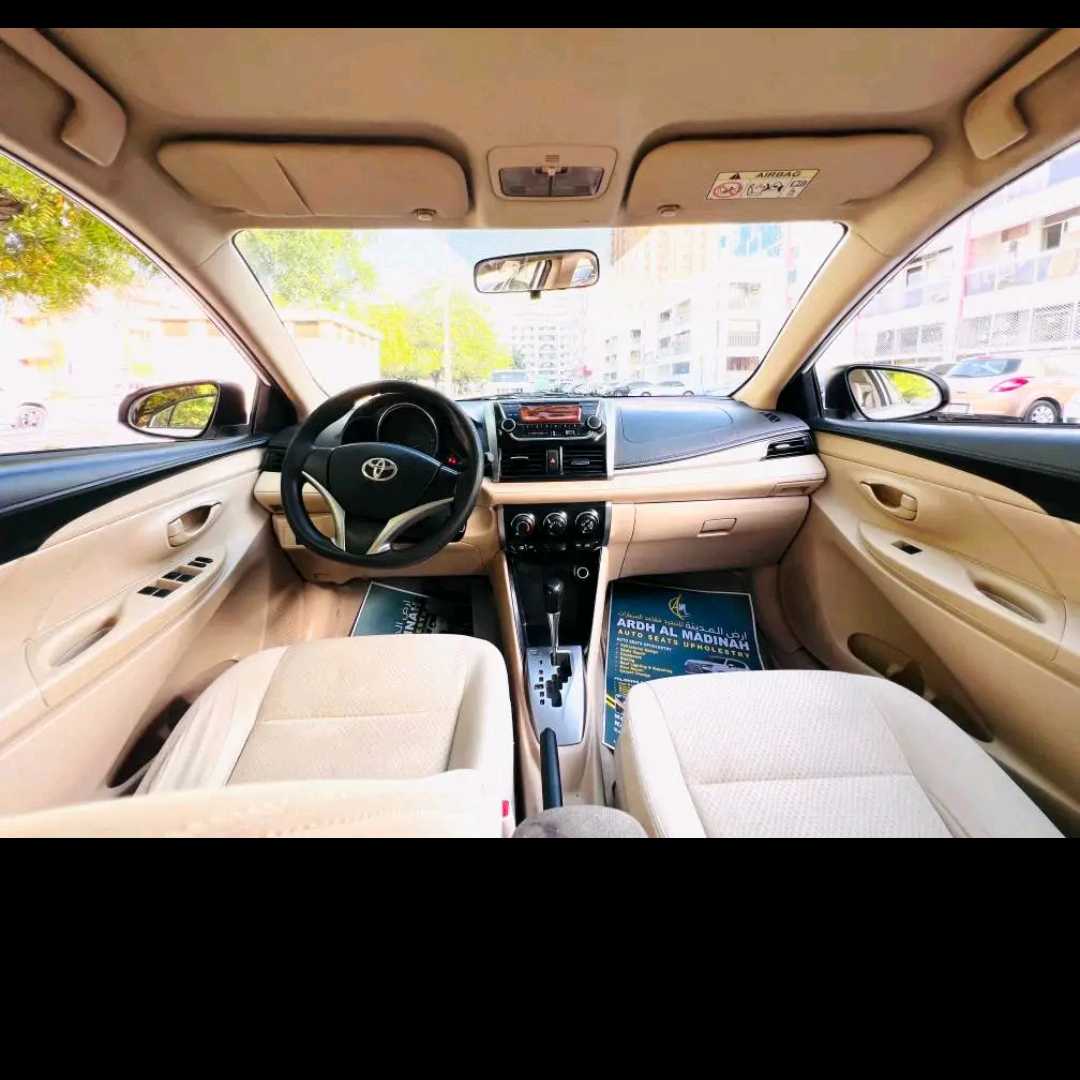 Car Image 2015 TOYOTA YARIS 1.5