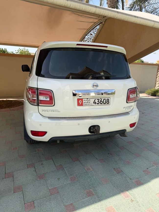 Car Image 2014 NISSAN PATROL Platinum