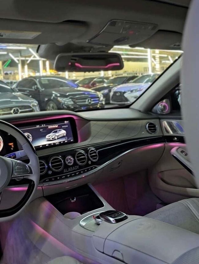 Car Image 2015 MERCEDES S Class S 63