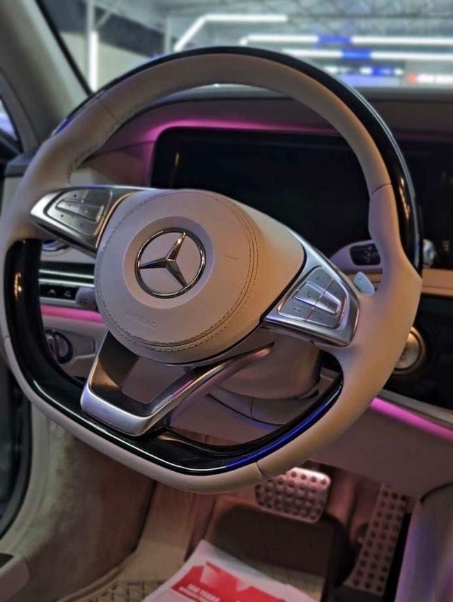 Car Image 2015 MERCEDES S Class S 63
