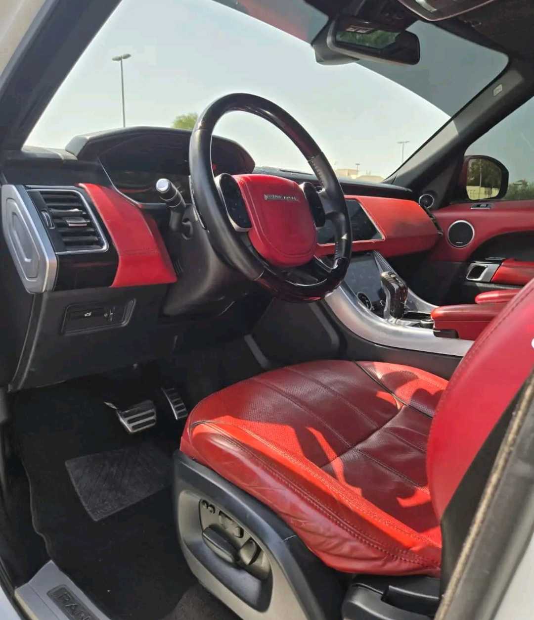 Car Image 2014 LAND ROVER SPORT 
