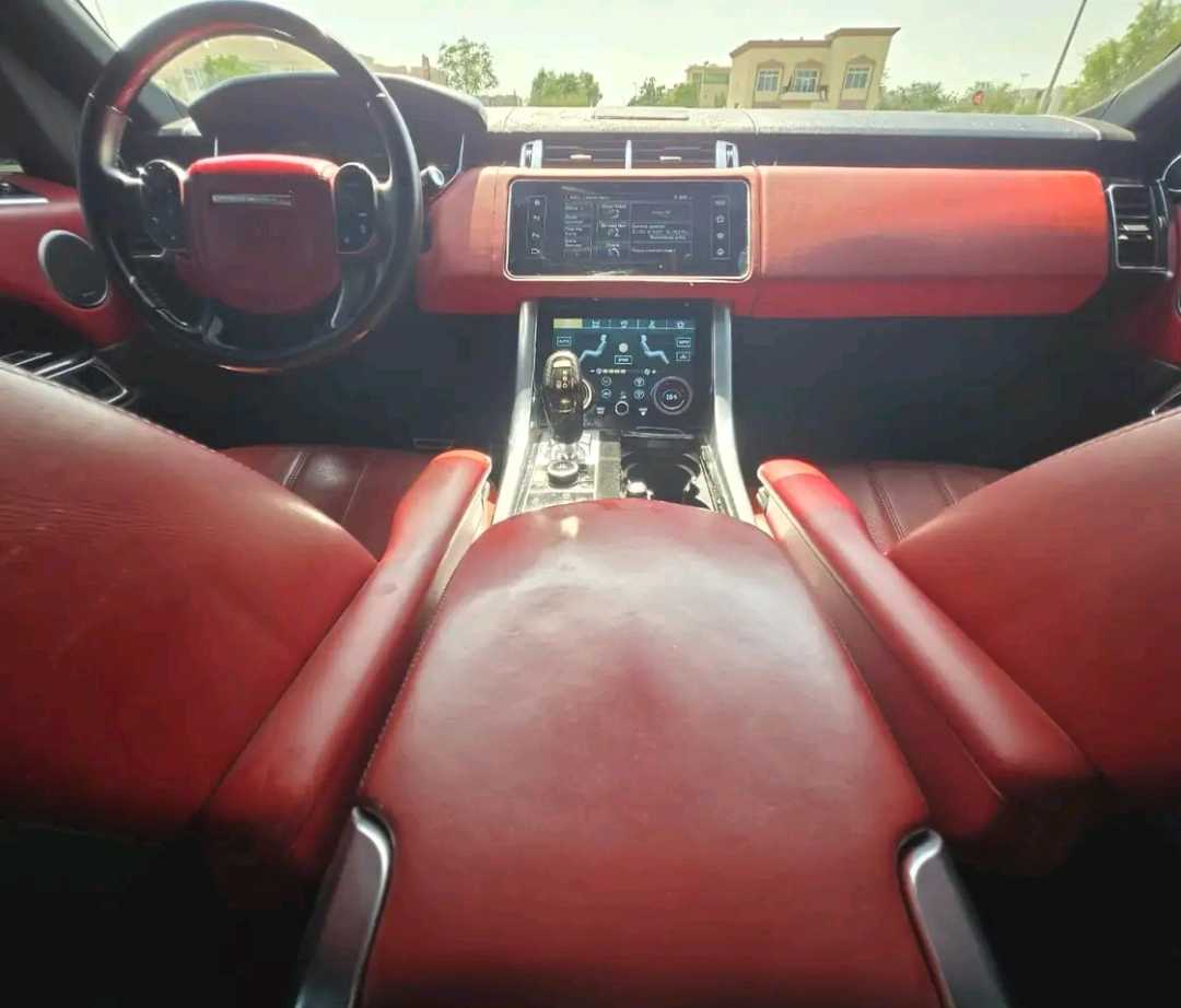 Car Image 2014 LAND ROVER SPORT 