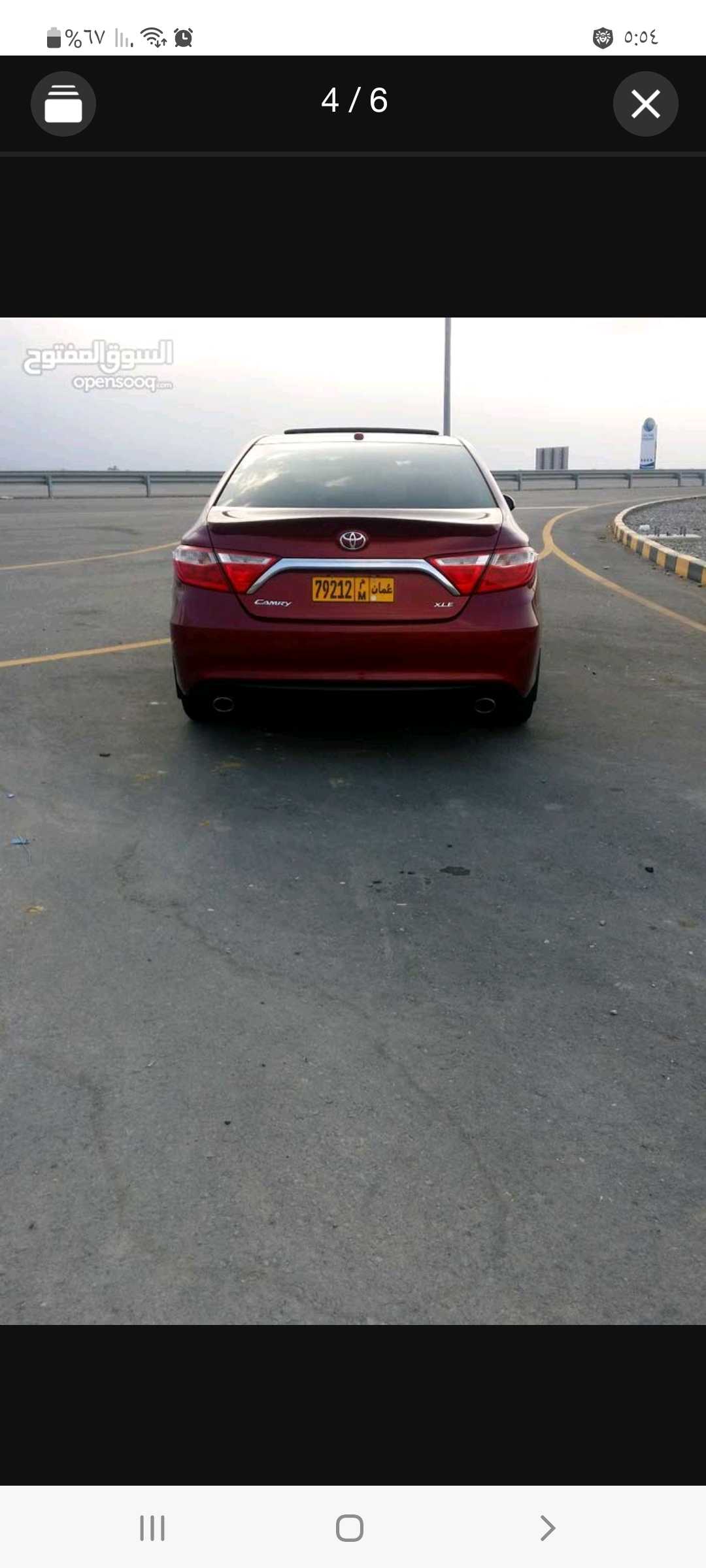 Car Image 2015 TOYOTA CAMRY XLE