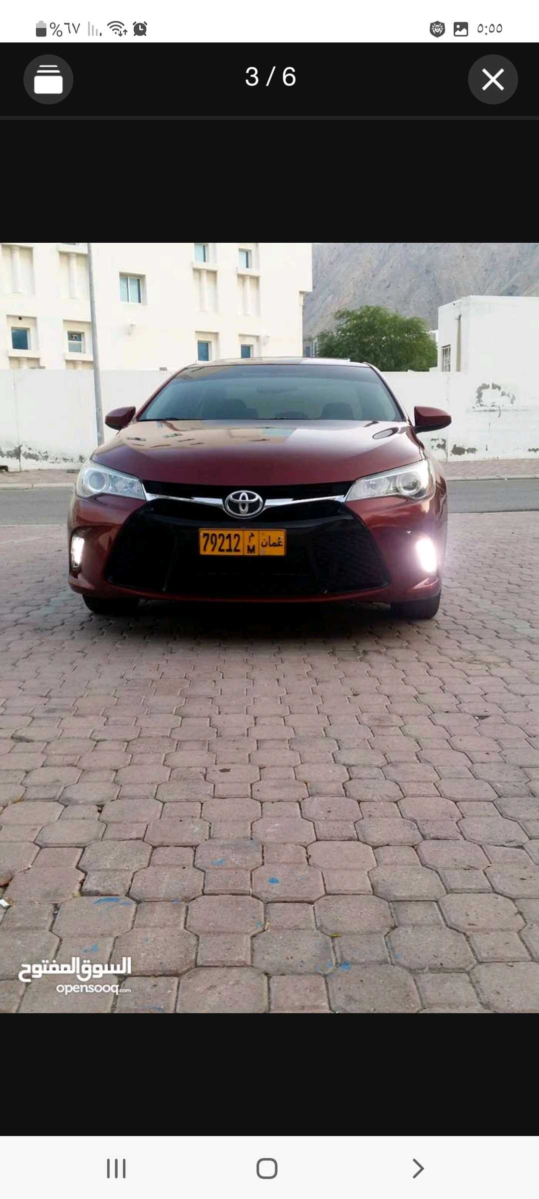 Car Image 2015 TOYOTA CAMRY XLE