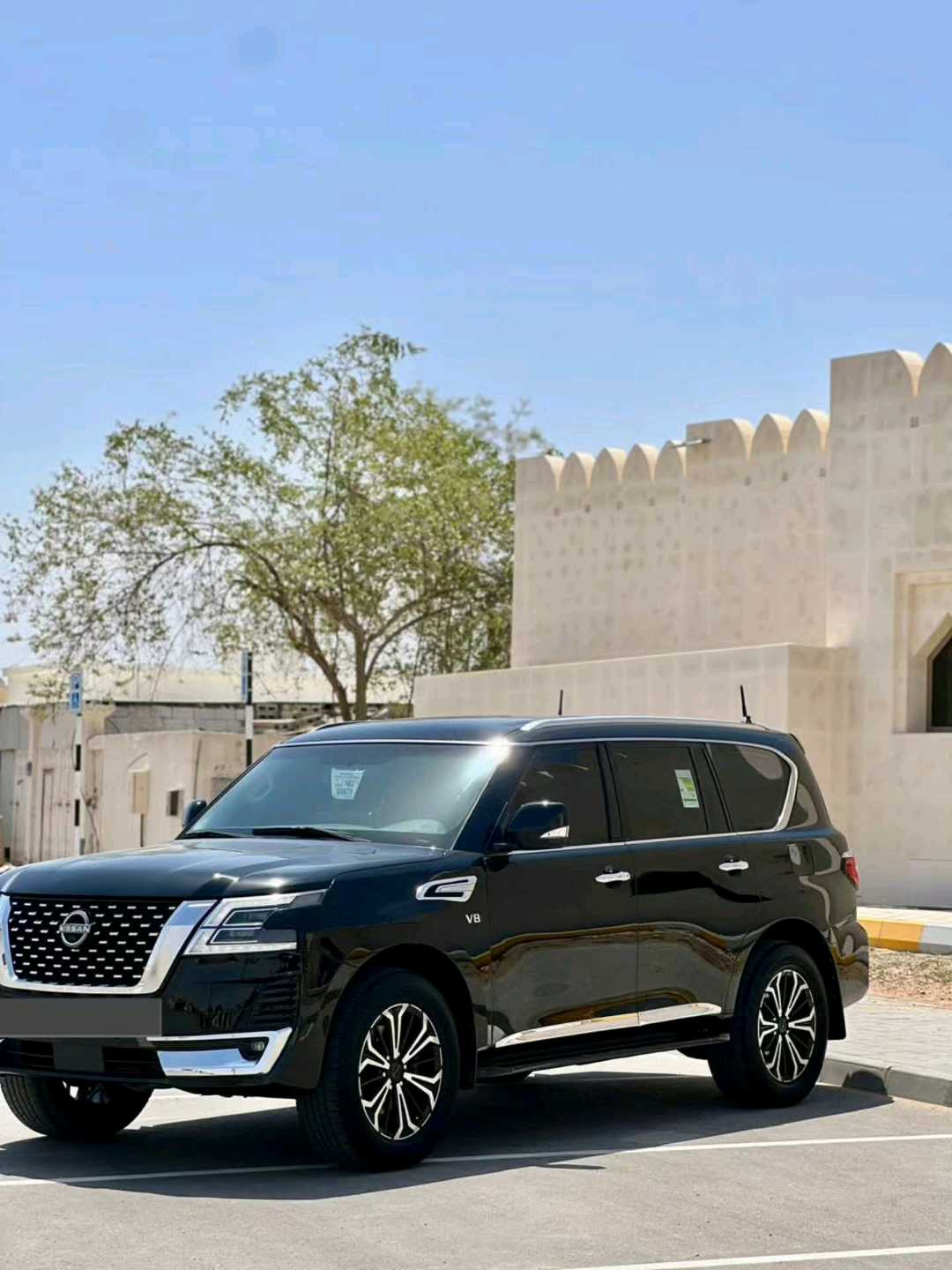 Car Image 2014 NISSAN PATROL SE