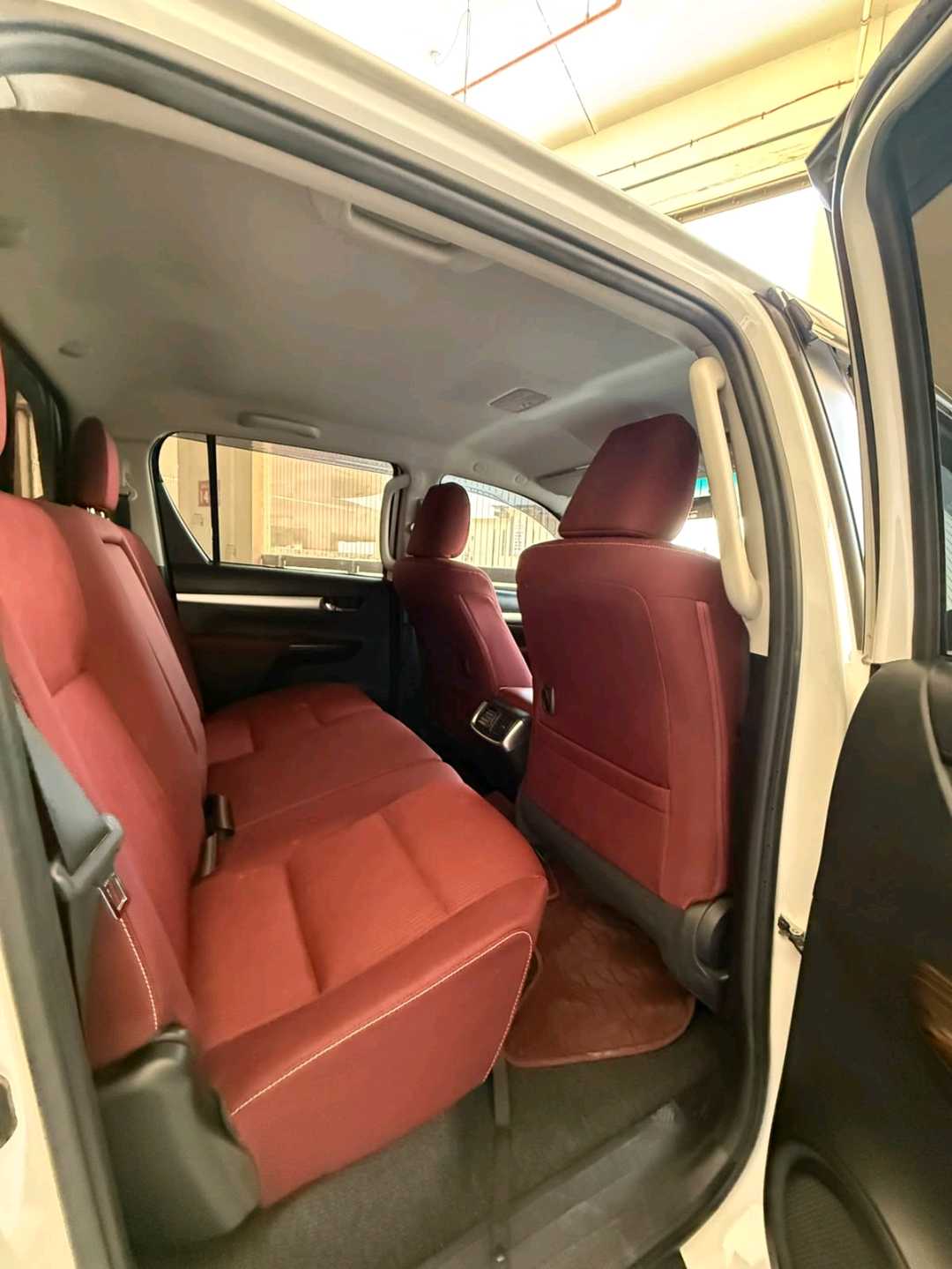Car Image 2025 TOYOTA HILUX 2.7