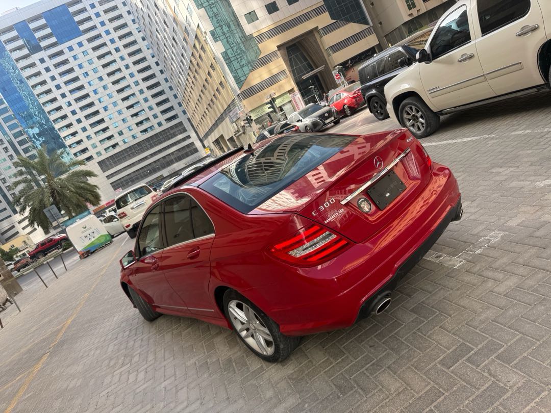 Car Image 2014 MERCEDES C Class 300