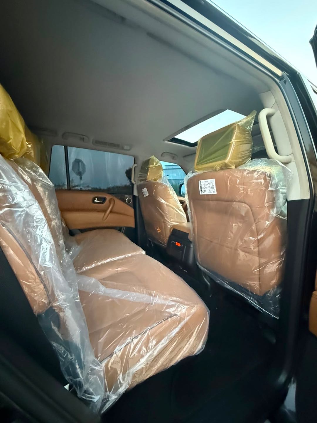 Car Image 2016 NISSAN PATROL Platinum