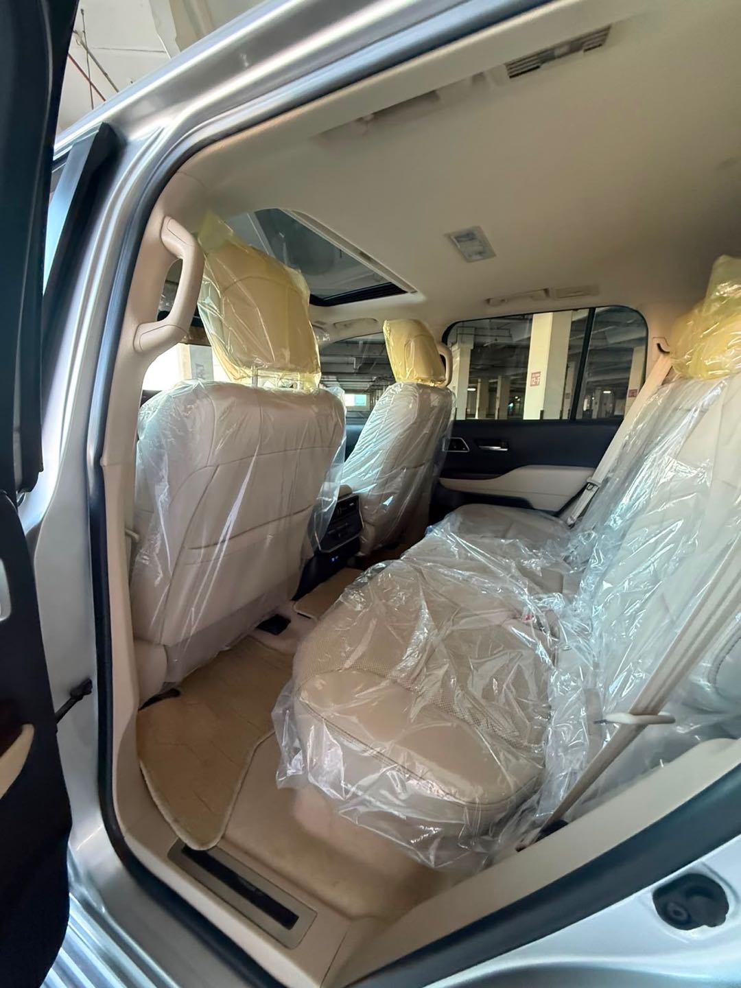 Car Image 2022 TOYOTA LAND CRUISER GX.R
