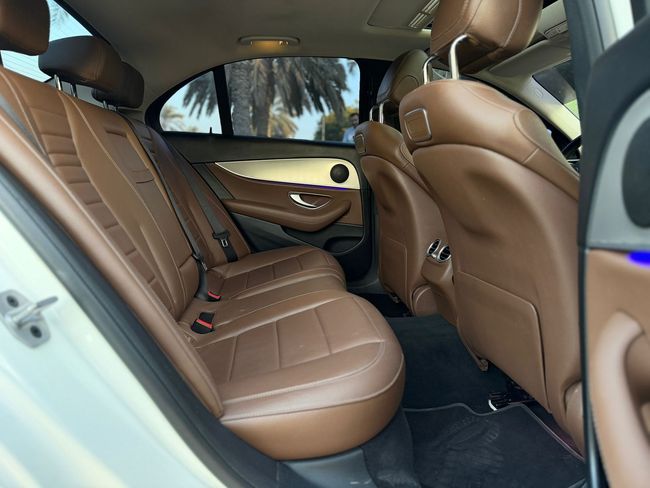 Car Image 2019 MERCEDES E Class 200